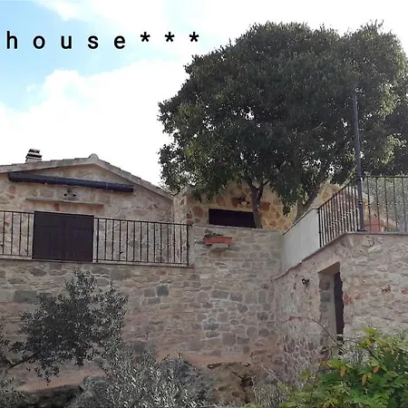 Merlo House Dol Hvar * スタリー・グラード